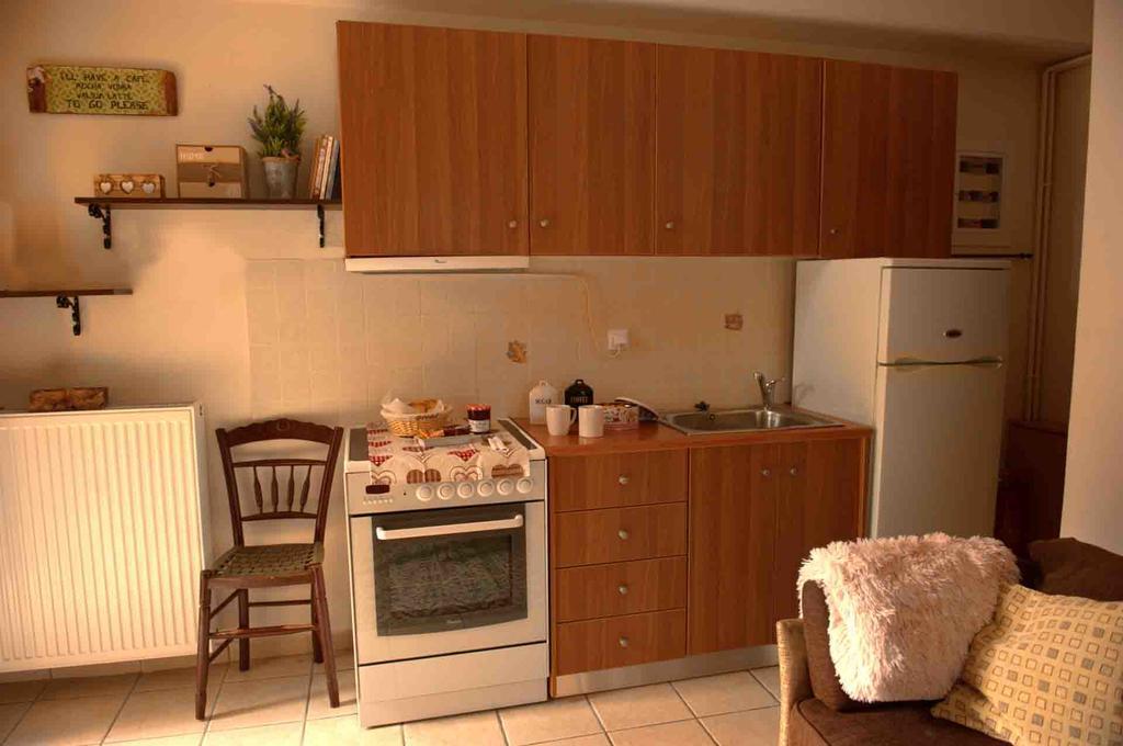Katsarou Apartments Arachova Bagian luar foto