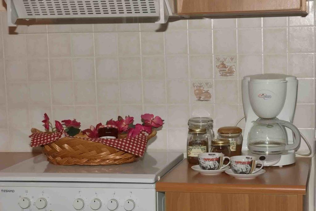 Katsarou Apartments Arachova Bagian luar foto